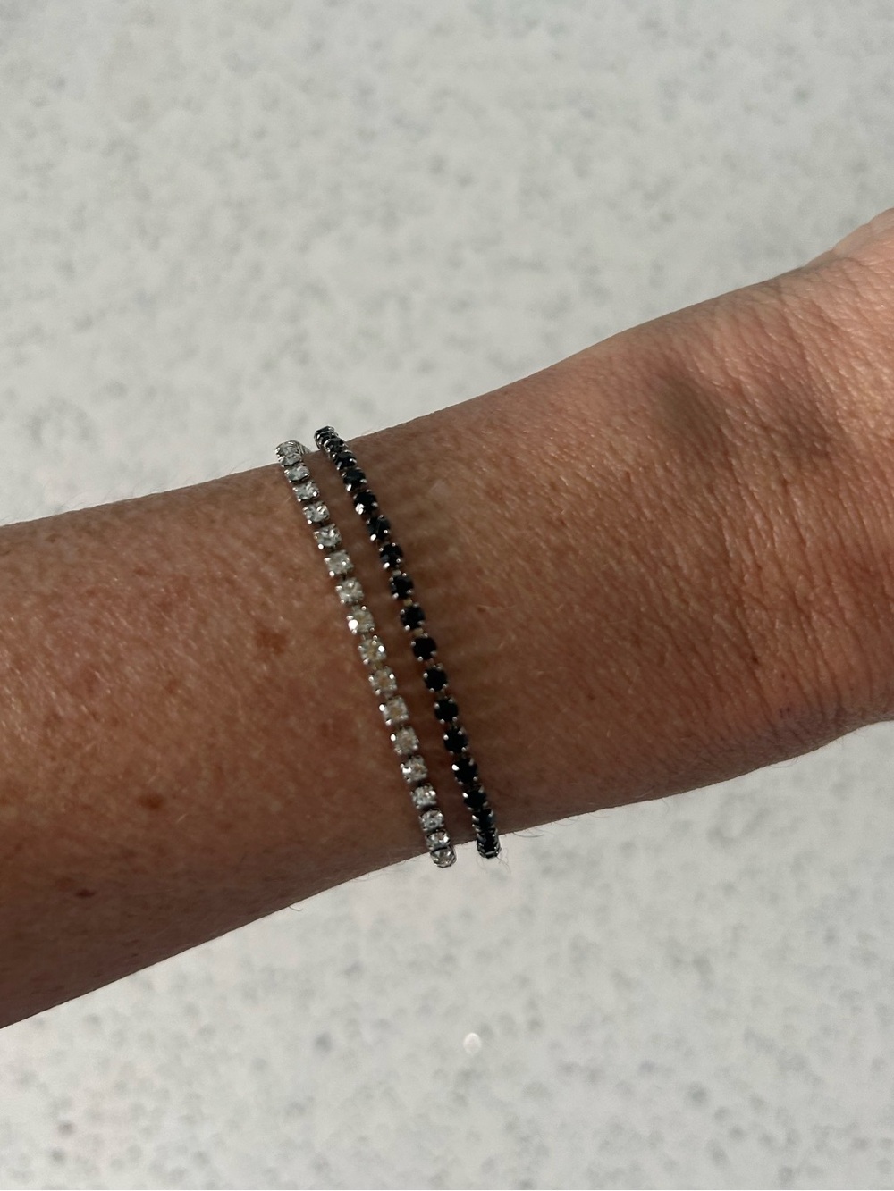 Adjustable silver tone bracelet